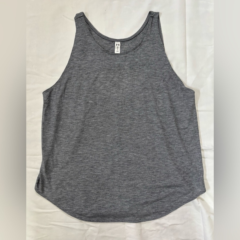 Under Armour Grey Loose Fit Tank Top Women’s Medium